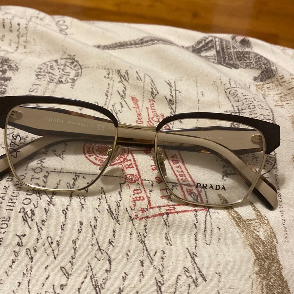 Women Prada eyeglasses